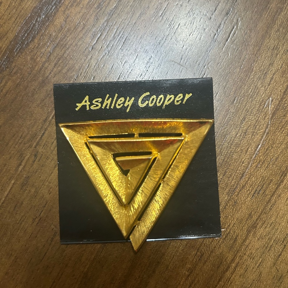 Vintage Ashley Cooper Brooch/Pin